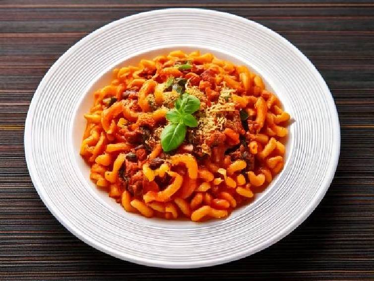 One-Pan Meals - Chili Mac