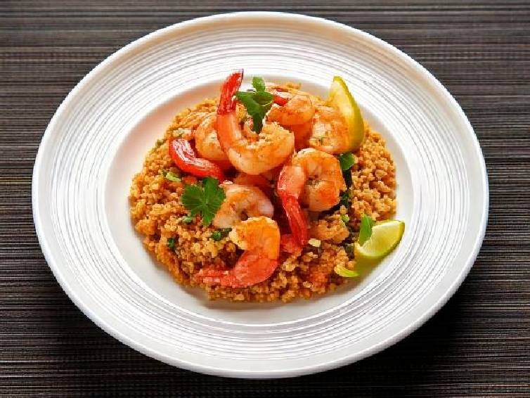 One-Pan Garlic Shrimp and Quinoa