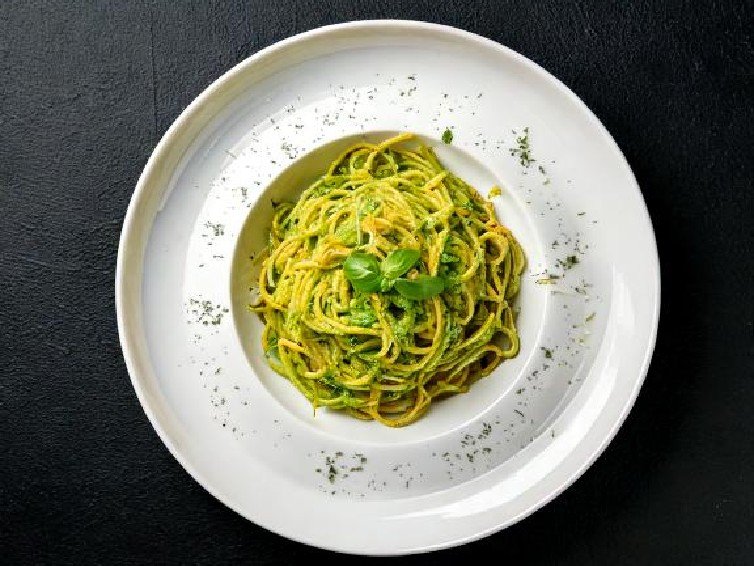 Zucchini Noodles with Pesto