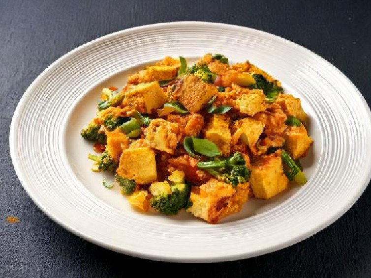 Tofu Scramble with Vegetables