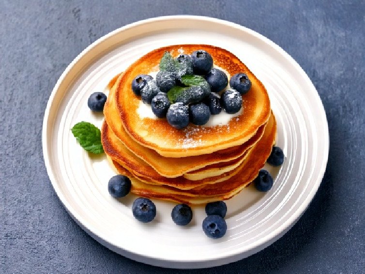 Blueberry Greek Yogurt Pancakes